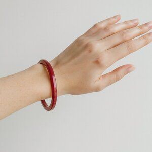 Vintage 1960s–1970s Brown Bakelite Style Bangle Bracelet – Retro Minimalist